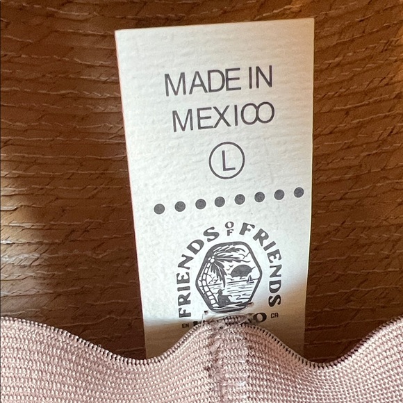 Stylish Tan Straw Hat for Women - Picture 3 of 6